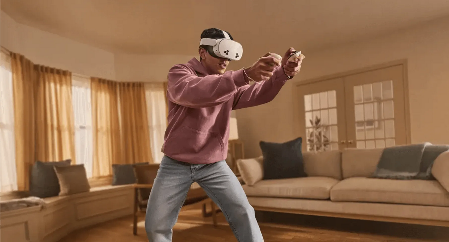 Standalone VR Headset – 128GB, 120 Hz Refresh Rate